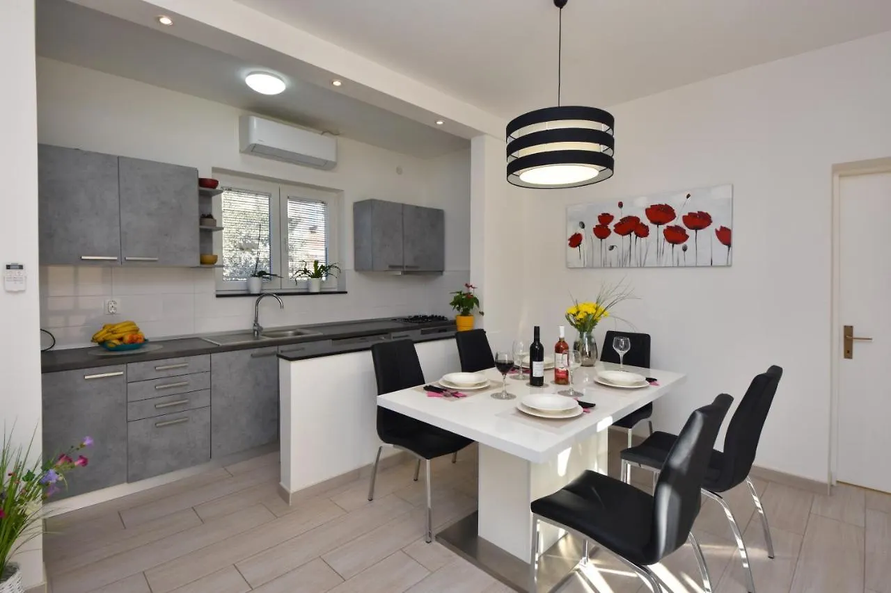 Greenvine Apartment Zadar Croacia